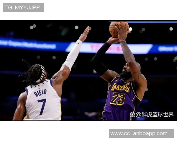 明日对湖人阿夫迪亚缺阵小杨未被召回出战成疑情况分析