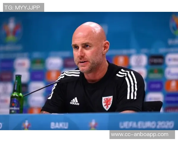 斯宾塞上半场传球全成功25次助力球队对阵威尔士取得完美表现