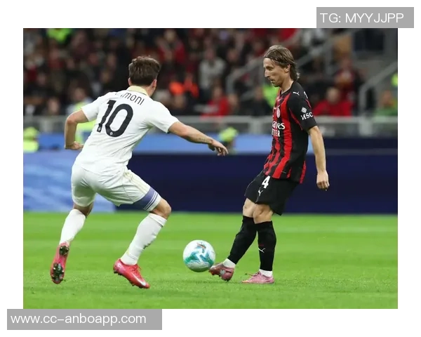 贝尔戈米称赞拉比奥特对米兰的影响与魔笛等人共筑强大中场